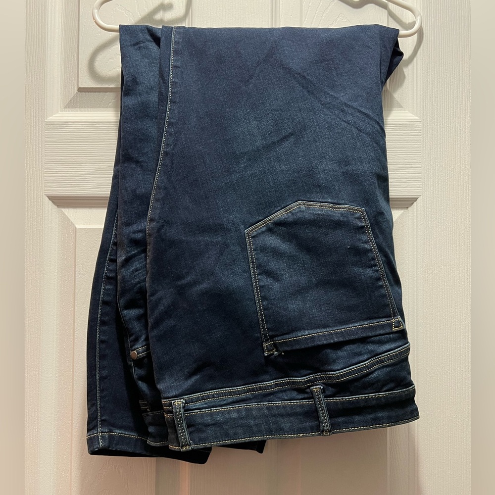 Torrid MidFit Super Skinny 28R